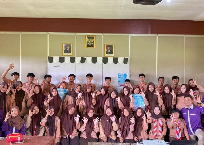 Psikoedukasi Psikologi Pendidikan oleh Fakultas Psikolo UHT Sukses Digelar di SMAN 1 Driyorejo, Siswa Antusias Ikuti Pembelajaran Karakter