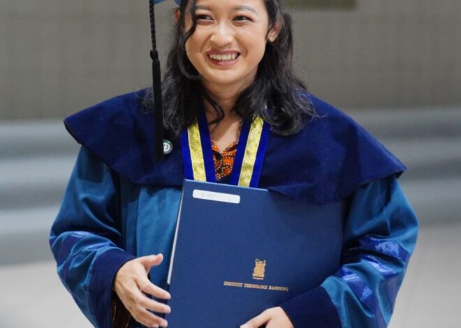 Jessie Manopo Wisudawan Doktor Termuda ITB, Raih Gelar Fisika di Usia 25 Tahun