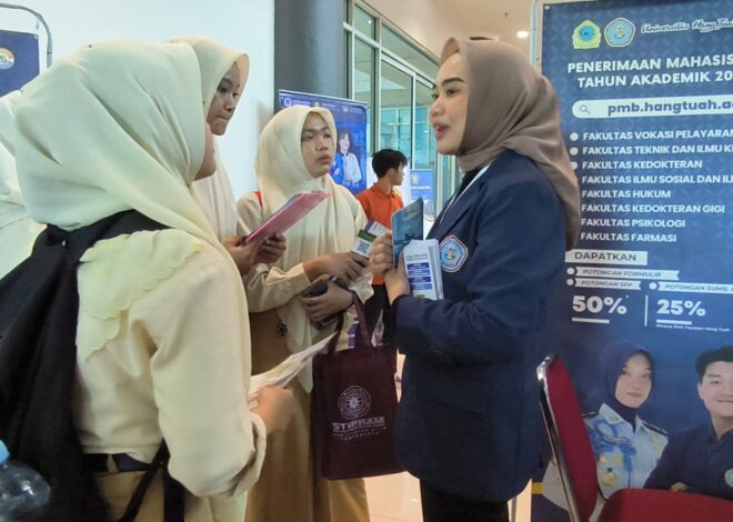 UHT Hadiri Pameran Pendidikan MGBK Kabupaten Kediri di Convention Hall SLG