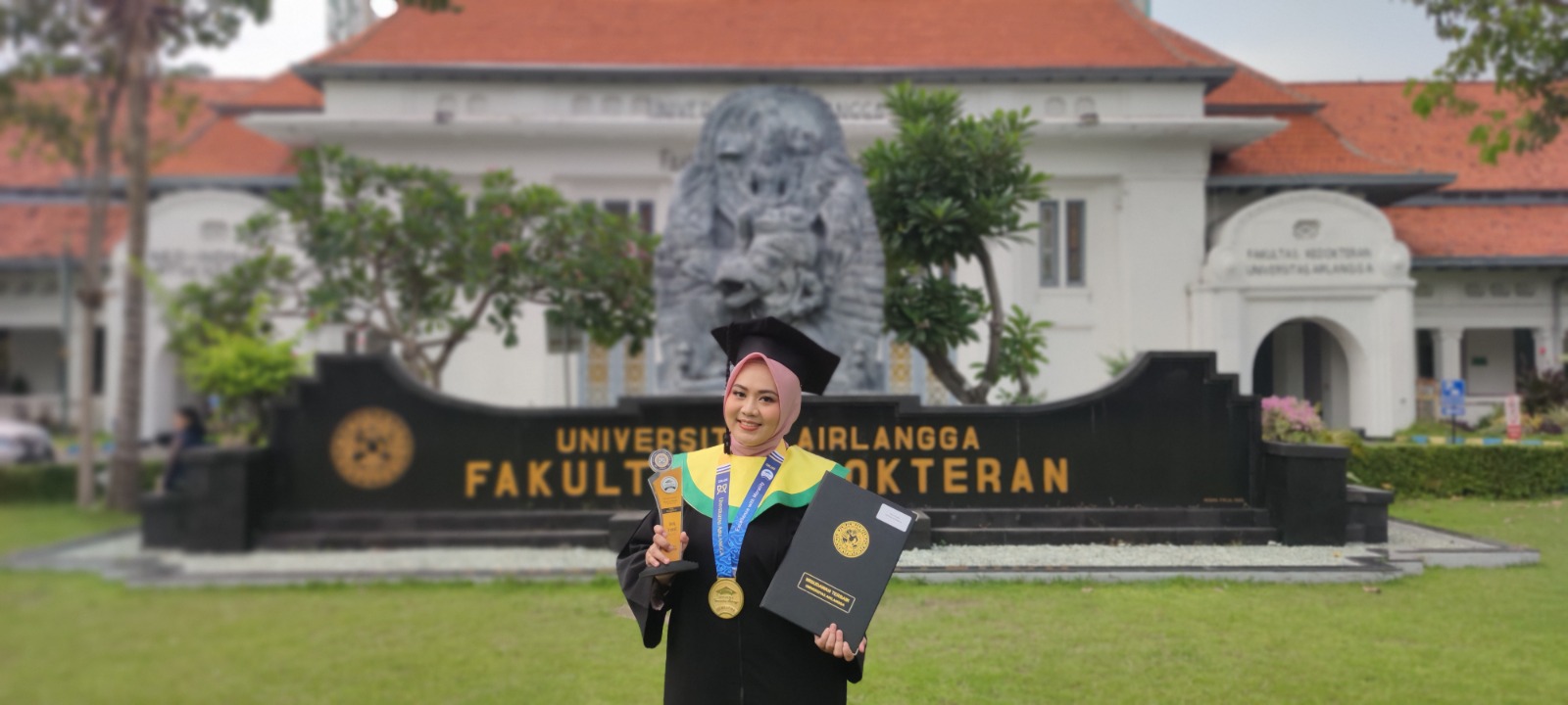 Dosen Muda FK UHT Berprestasi, Raih Wisudawan Terbaik Program Magister Kedokteran Unair