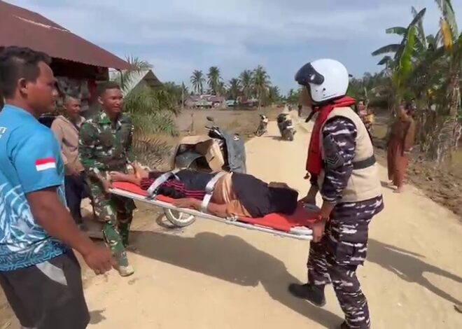 Embarkasi Ke Heli Panther HS-1302, KRI dr. Soeharso-990 Siap Distribusikan Bantuan ke Desa Marlempang di Aceh Tamiang