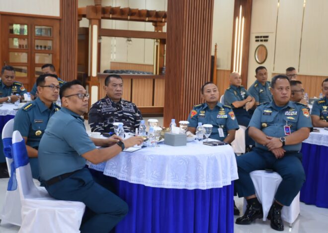 Komandan Kodaeral V Ikuti Vicon Taklimat Awal Reviu Laporan Keuangan U.O TNI AL Semester II TA. 2025