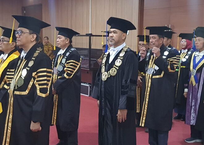 Rektor UHT Hadiri Pengukuhan Empat Profesor Universitas Jember
