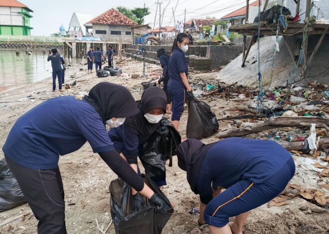 Kampus Laut Biru Mengabdi: BEM UHT Berdayakan Masyarakat Pesisir Kwanyar