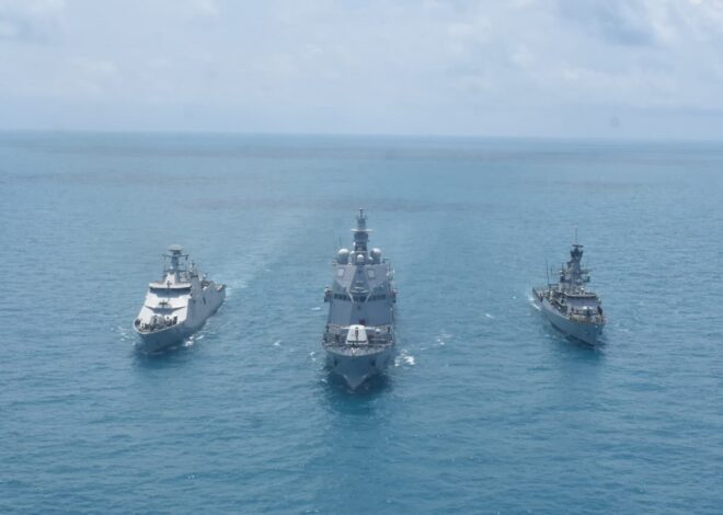 Pangkoarmada II Pimpin Serial Latihan Unsur Kogasgabfib Latopshantai 2025