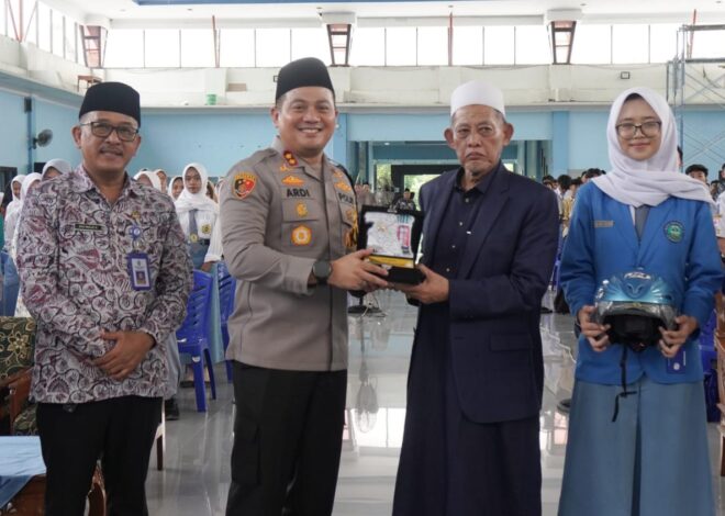 Kapolres Jombang Ajak Pelajar Siapkan Diri Menuju Indonesia Emas 2045 dan Hindari Kenakalan Remaja