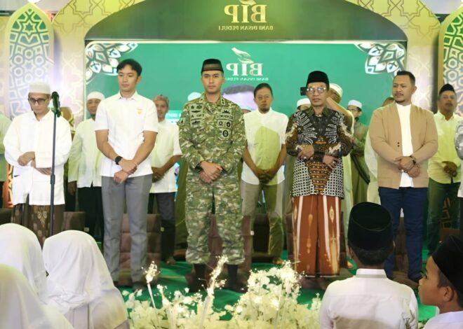 Buka bersama 3.000 Anak yatim, dan Memberikan Belanja Gratis