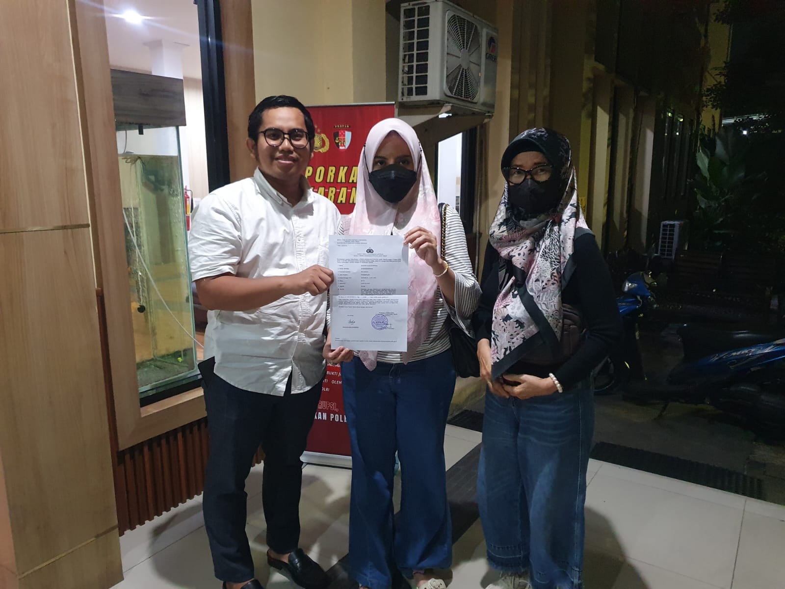 Diduga Alami Kekerasan Psikis, Istri Laporkan Oknum Jaksa dan Ibu Mertuanya ke Polda Jawa Timur**