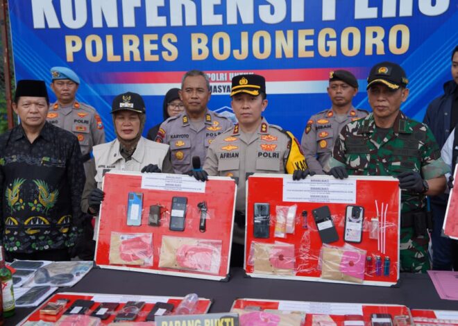 Polres Bojonegoro Bongkar Jaringan Peredaran Sabu dan Ganja, 13 Tersangka Ditangkap
