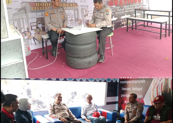 Rektor Untag Surabaya Kunjungi PosPam Polsek Bubutan, Perkuat Sinergi Keamanan di Pasar Turi