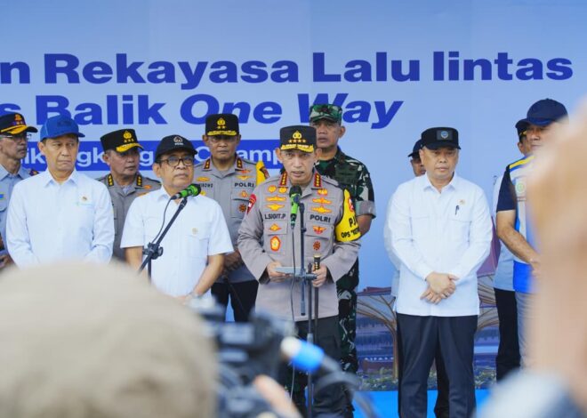 Pimpin One Way Nasional Arus Balik Lebaran, Kapolri ke Pemudik: Utamakan Keselamatan