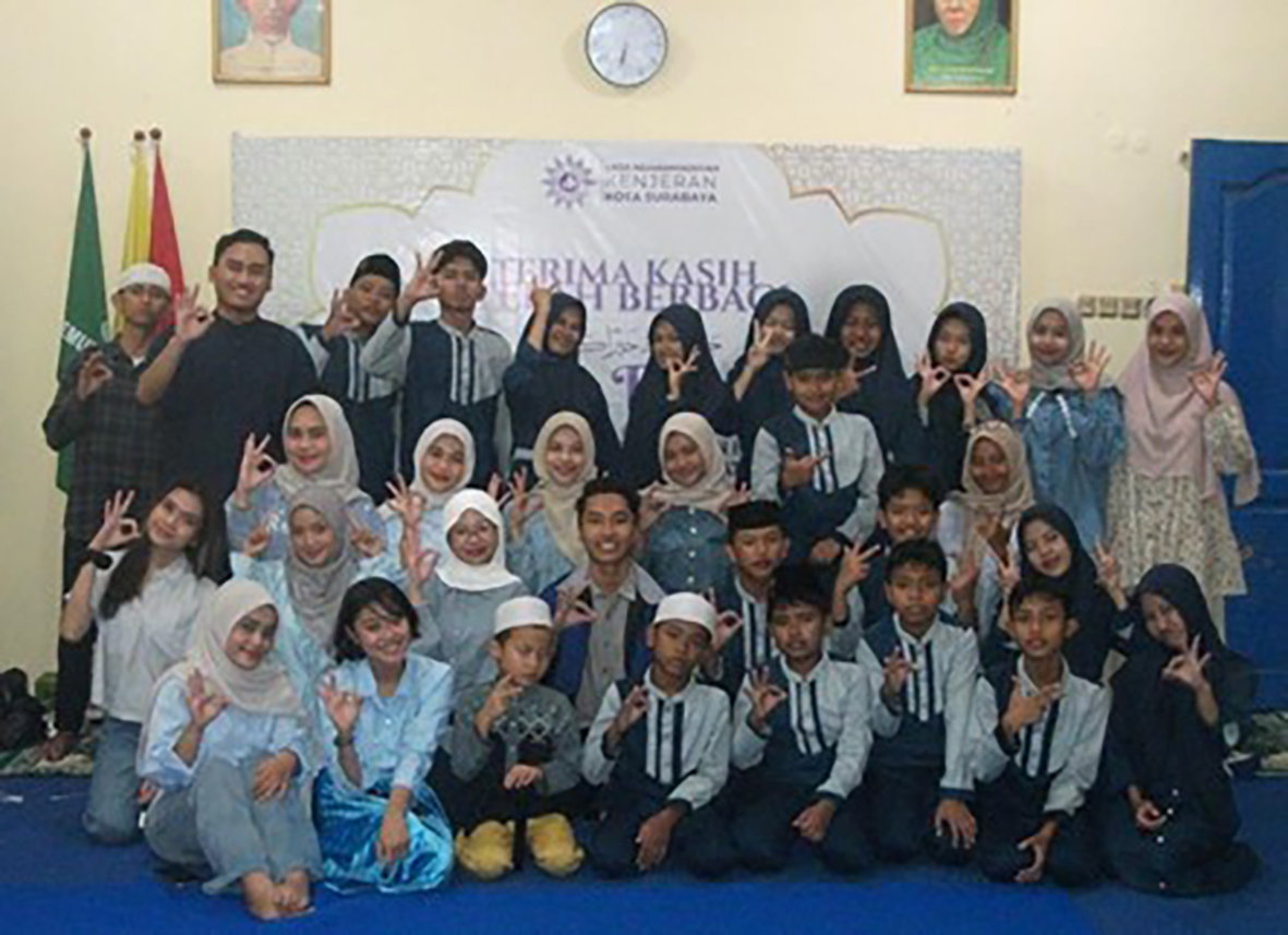 Kementerian Kesehatan BEM Universitas Hang Tuah Melaksanakan Kegiatan Buka Puasa Bersama di Panti Asuhan Muhammadiyah Kenjeran