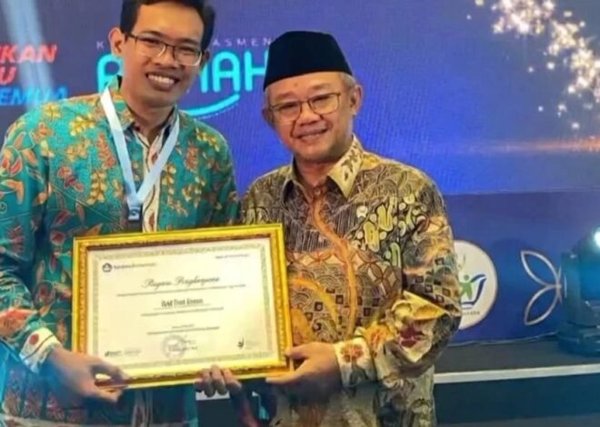 Surabaya Raih Dua Penghargaan Nasional dari Kemendikdasmen di Hardiknas 2026