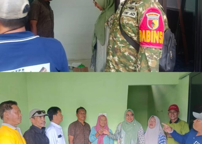 “Camat Bulak Hudaya dan Lurah Kedung Cowek Frans Kawal Program Rutilahu, Tiga Warga Terima Rumah Layak Huni”