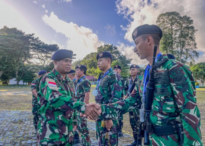 Inspiratif dan Membanggakan, Prajurit Kodaeral lX Beri Penghormatan Bagi Sang Juara Lomba Lari